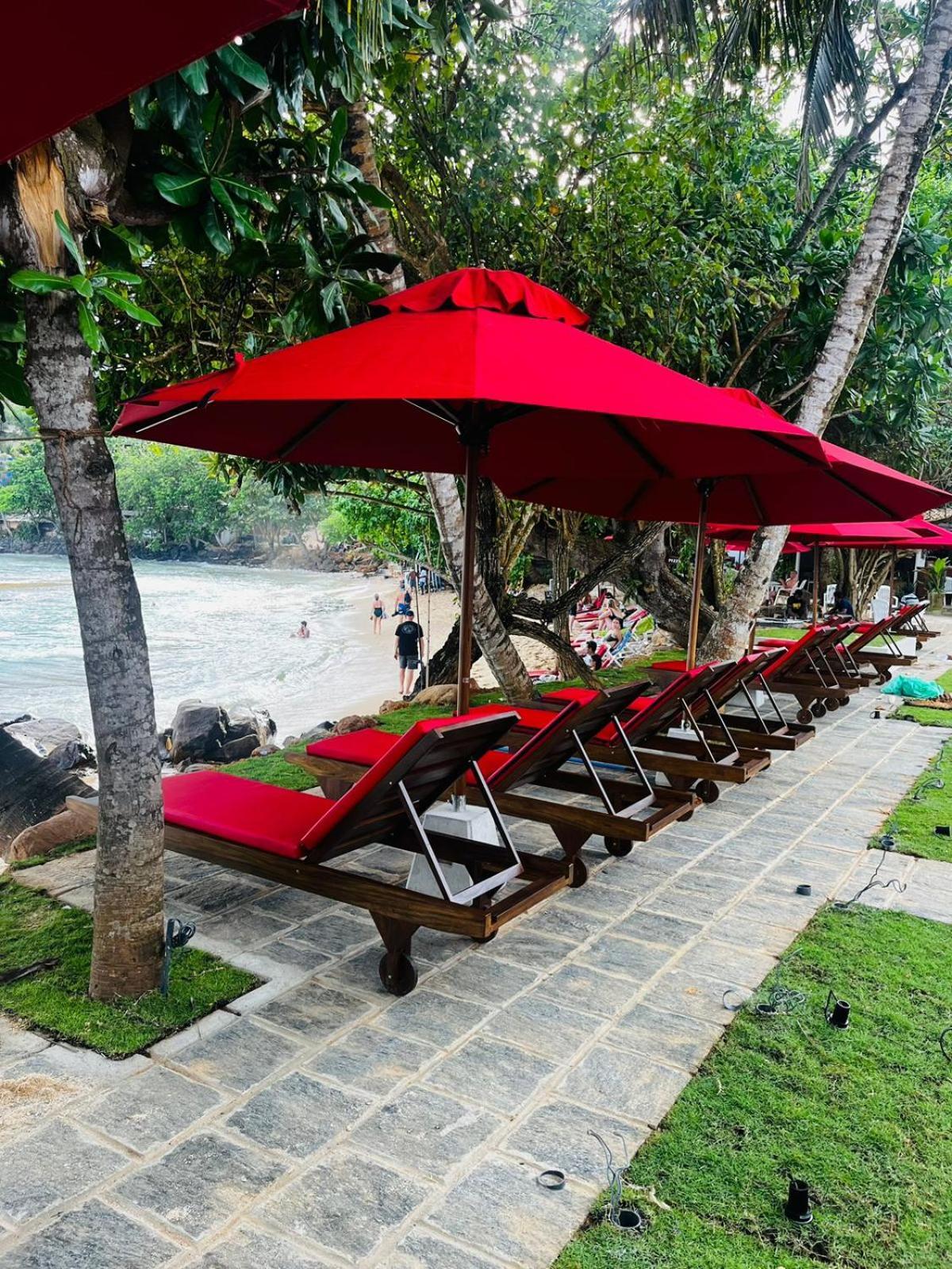 Surf Sea Breeze Apartments Mirissa Luaran gambar