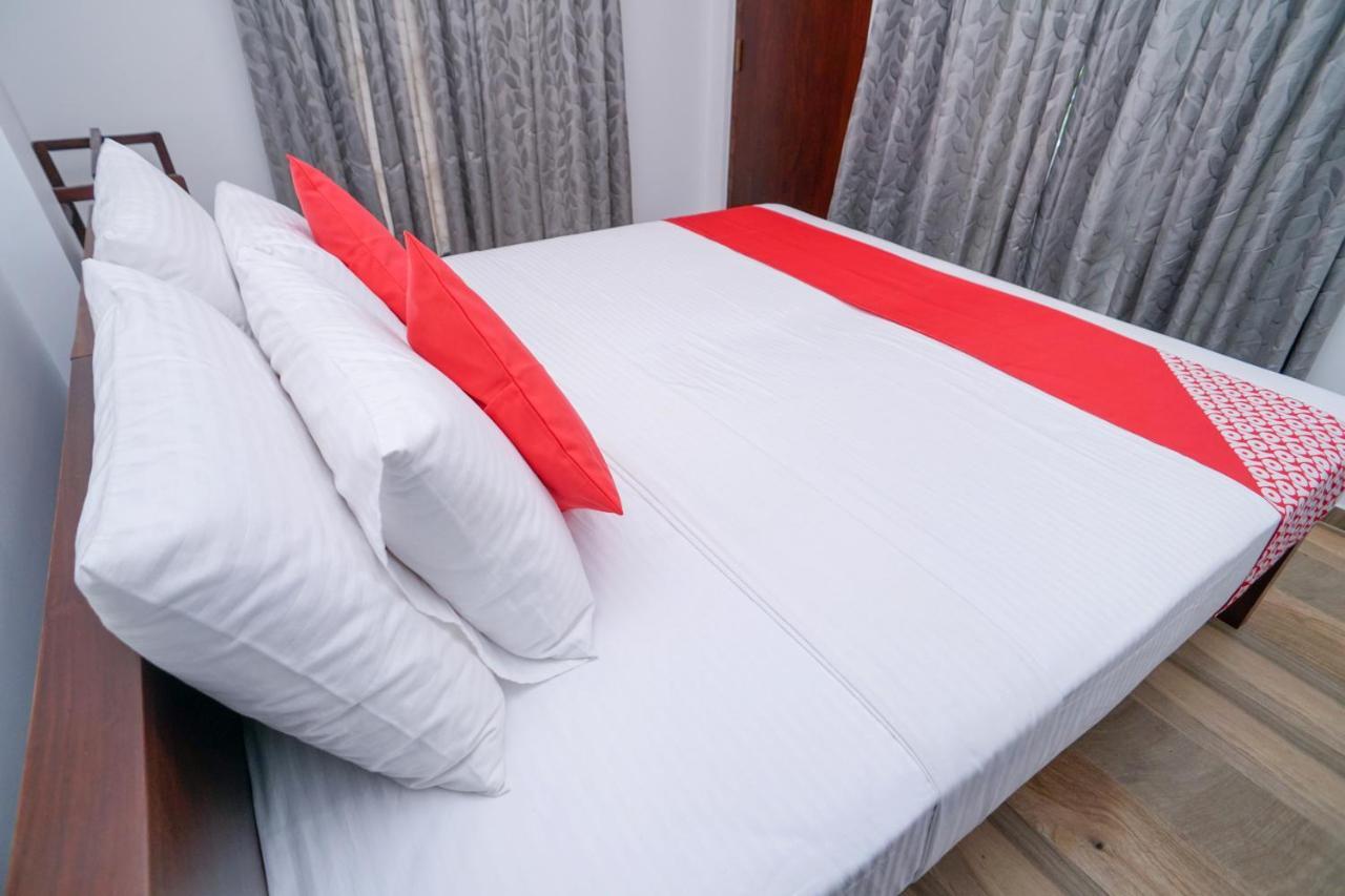 Surf Sea Breeze Apartments Mirissa Luaran gambar