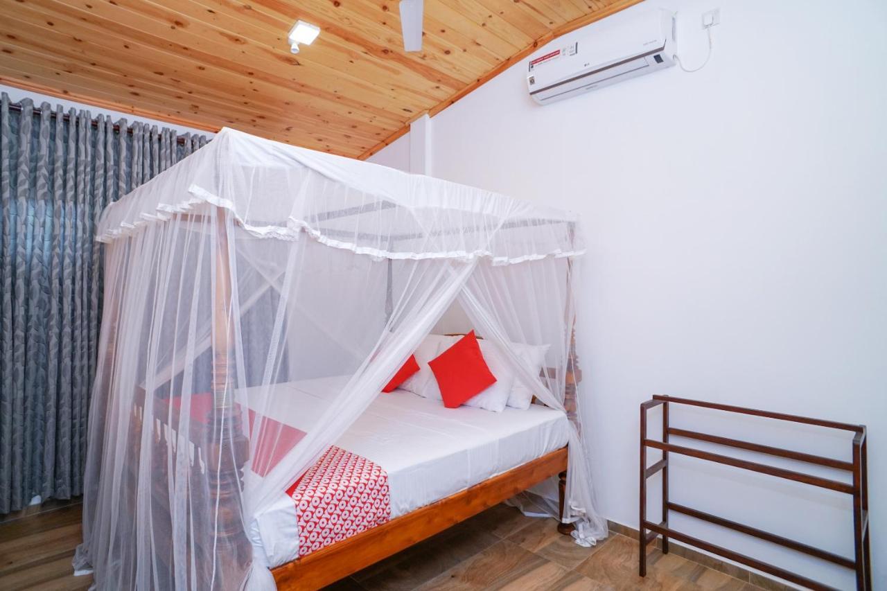 Surf Sea Breeze Apartments Mirissa Luaran gambar