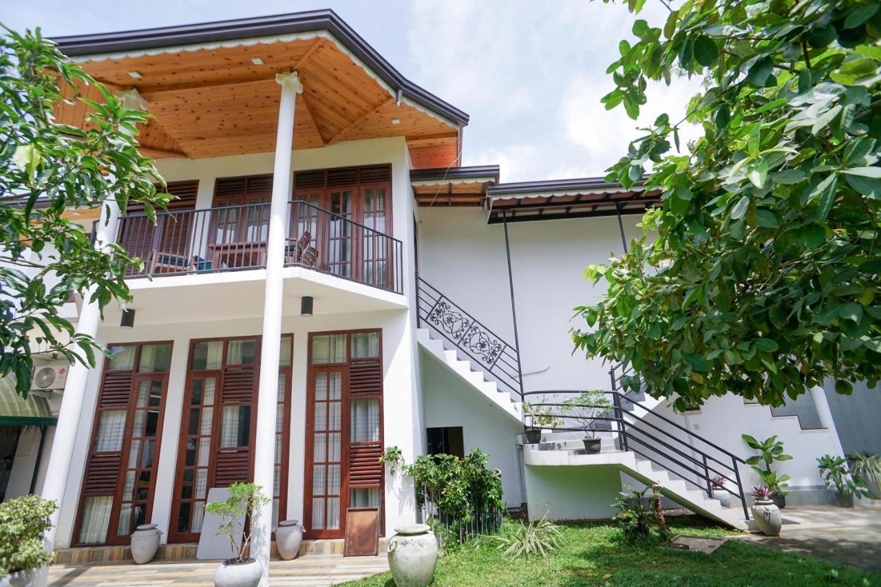 Surf Sea Breeze Apartments Mirissa Luaran gambar